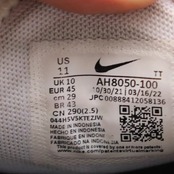 Nike Air Max 270 Men's Size 11 (AH8050 100) White/Black Running Sneaker - Picture 3 of 12